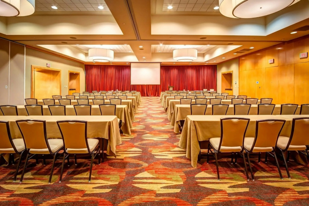 Embassy Suites by Hilton Houston-Energy Corridor