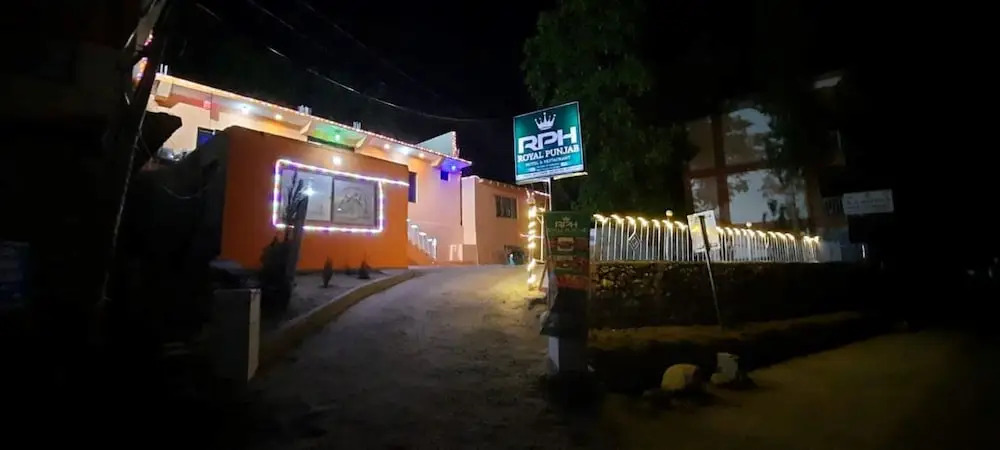 Hotel Punjab Hunza