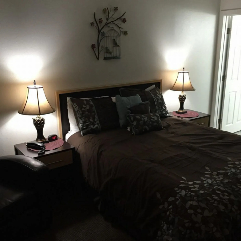 Motel West