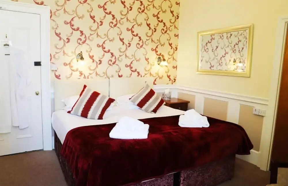 Thornhill Hotel