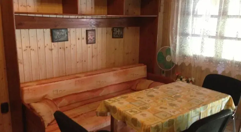 Relax House