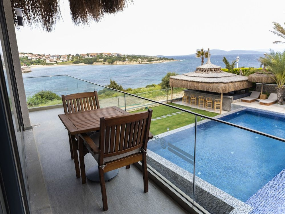 Cesme Sarezya Luxury Boutique Hotel