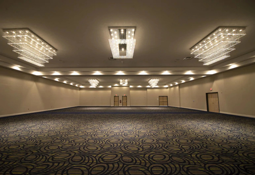 Holiday Inn Scranton East - Dunmore by IHG