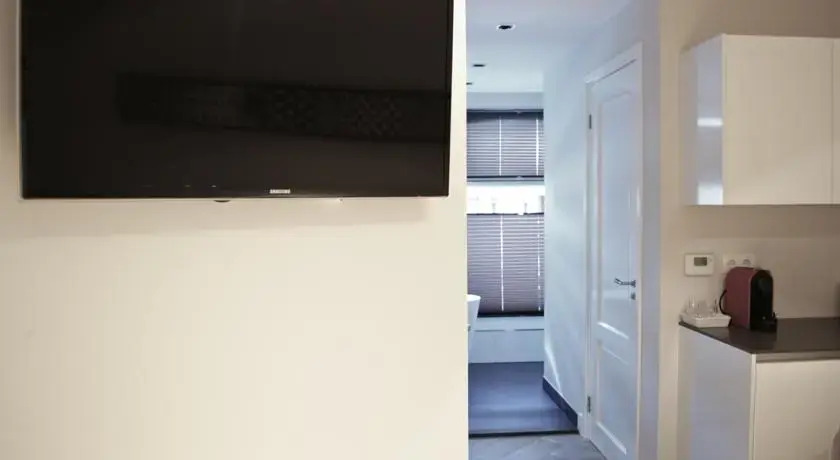 Modern Studio in a Central Location