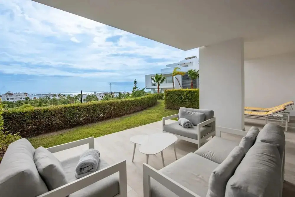 Luxury 2-bedroom sea View Apartment in Casares