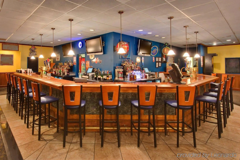 Rochester Airport Plaza Hotel