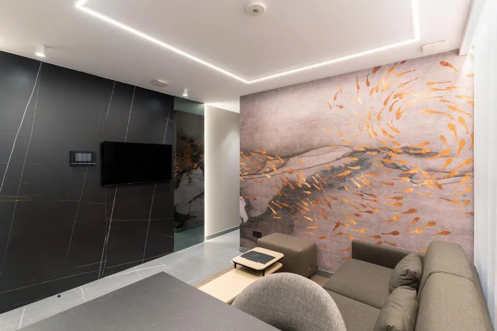 Mauro Suites