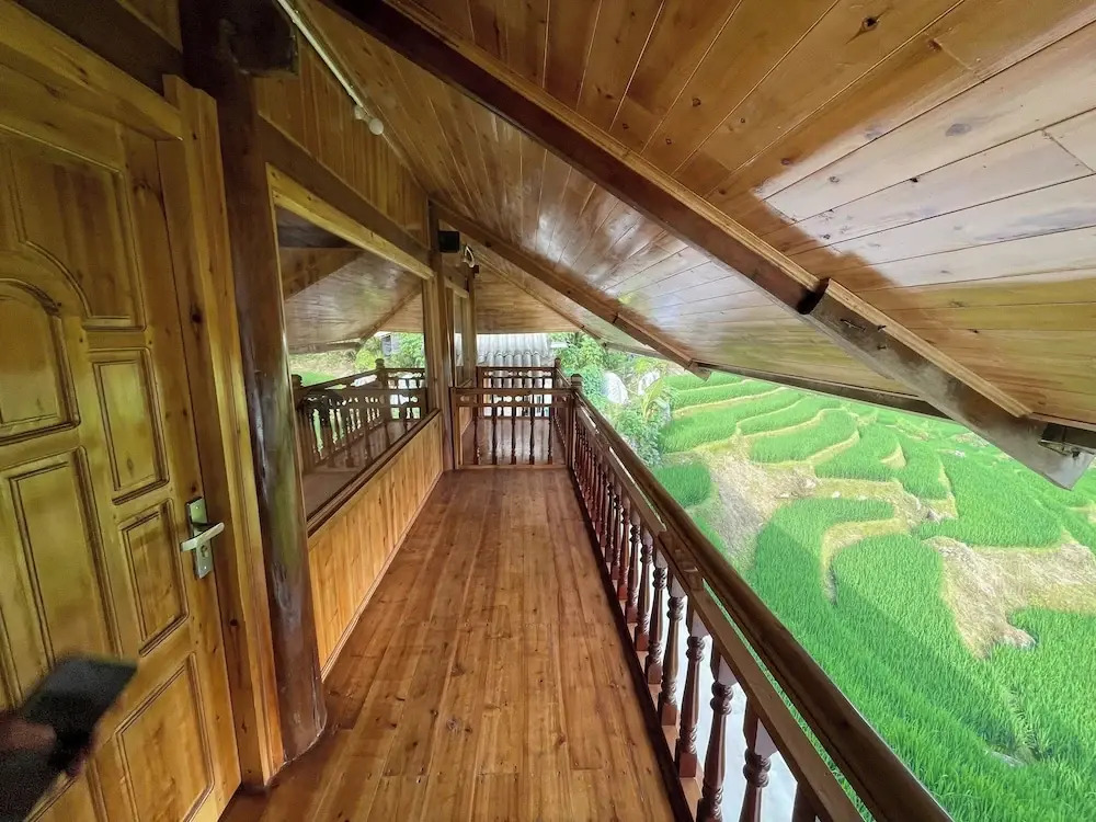 Bees Homestay Sapa & Trekking