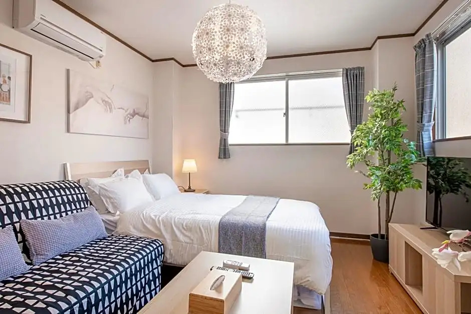 Uhome Ueno Apartment 4