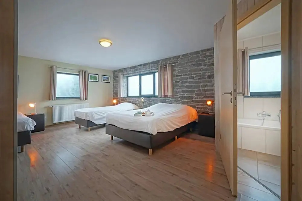 A Stylish Villa in a Green Setting, With a Fully Equipped Wellness Center