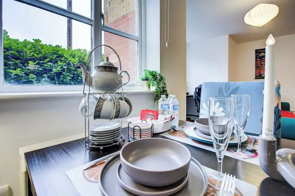Spacious 2-bed Apartment, Family With Pets Welcome