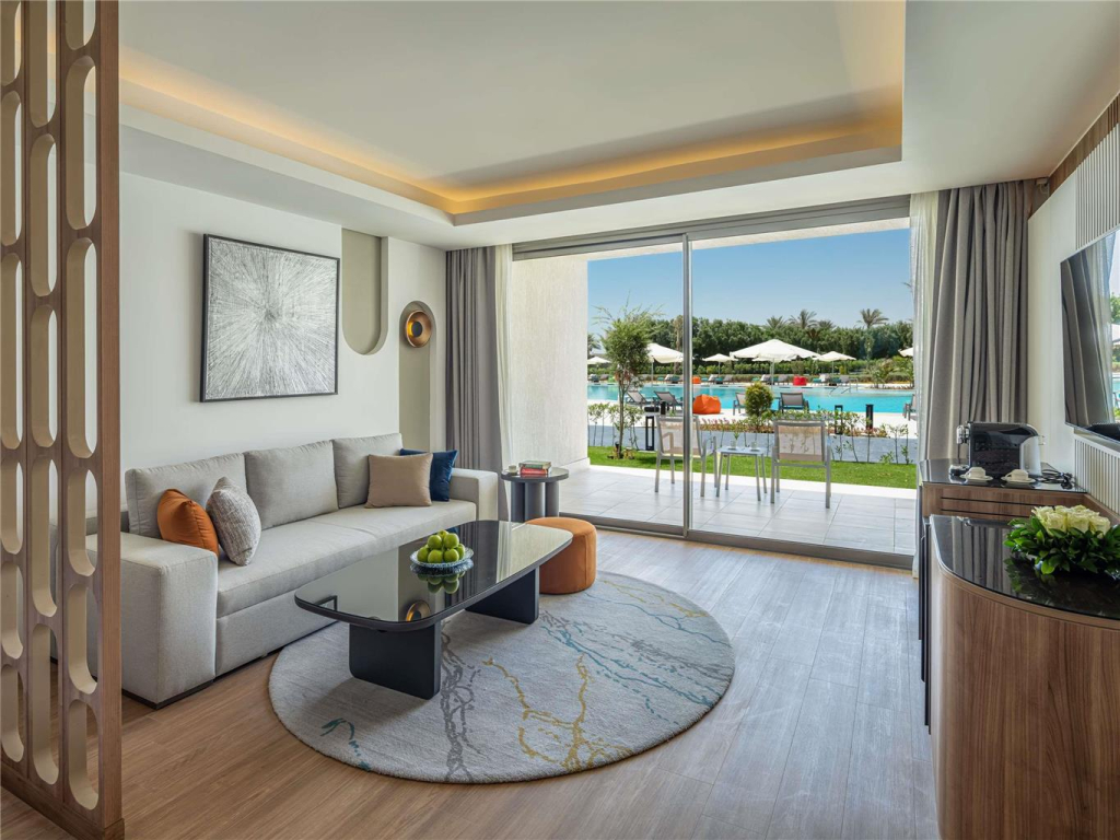 Rixos Premium Magawish Bay View