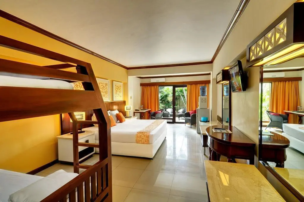 Green Garden Hotel