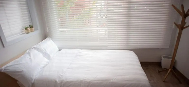 The Zip Guest House For Female Only (только для женщин)