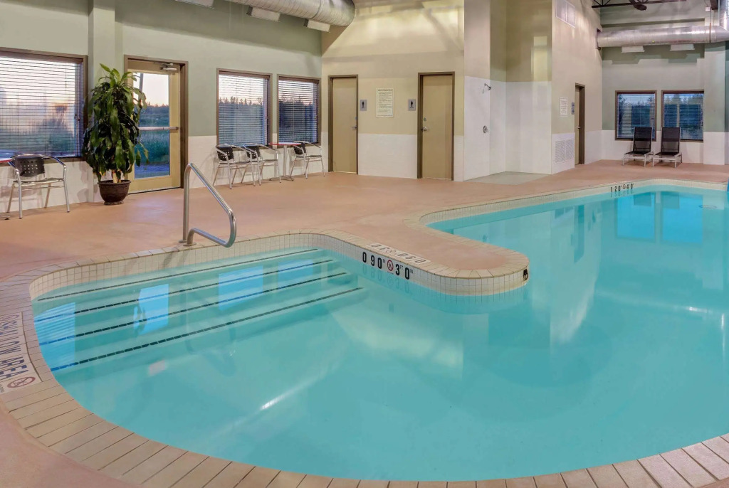 Super 8 by Wyndham Kapuskasing