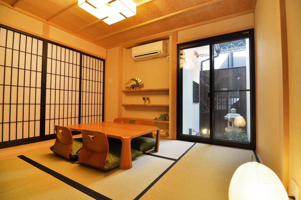 Wakakusa-An Private Machiya near JR Nijo Station