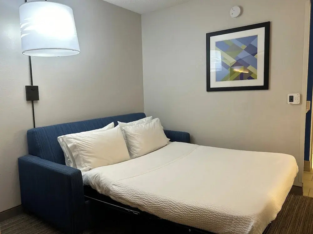 Holiday Inn Express & Suites Reidsville by IHG