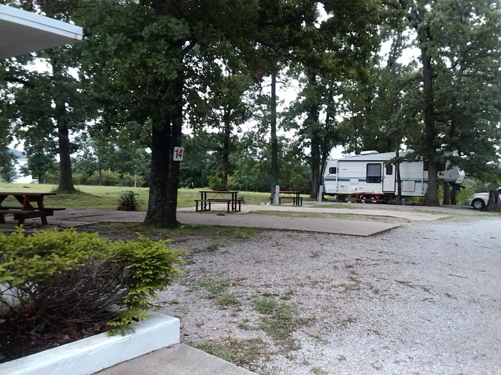 Willow Tree Inn Branson