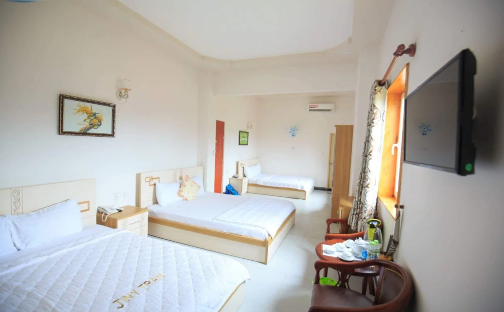 Jiny Tran Hotel