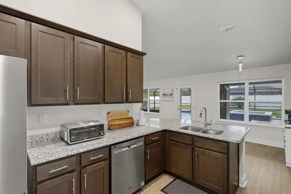 Modern 4BR Retreat Near Beach Heated Pool