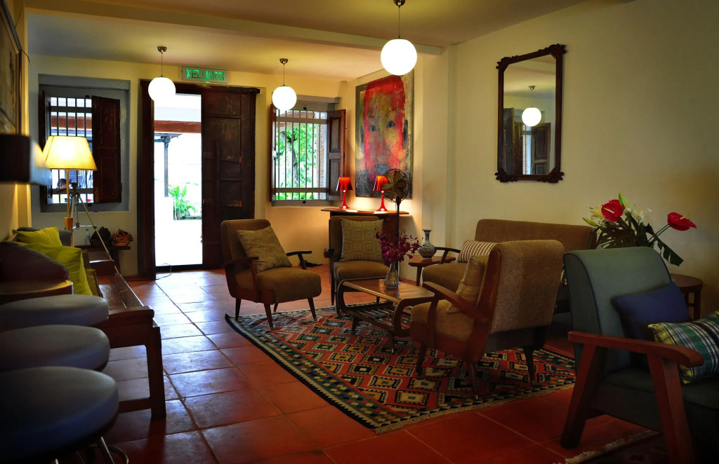 23 Love Lane Hotel