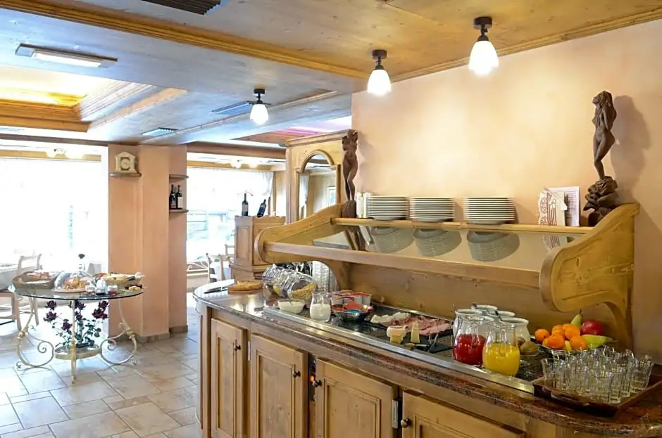 Albergo Alpenrose