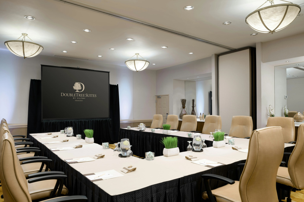 DoubleTree Suites by Hilton Phoenix