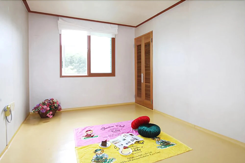 Gyeongju Four Season Pension