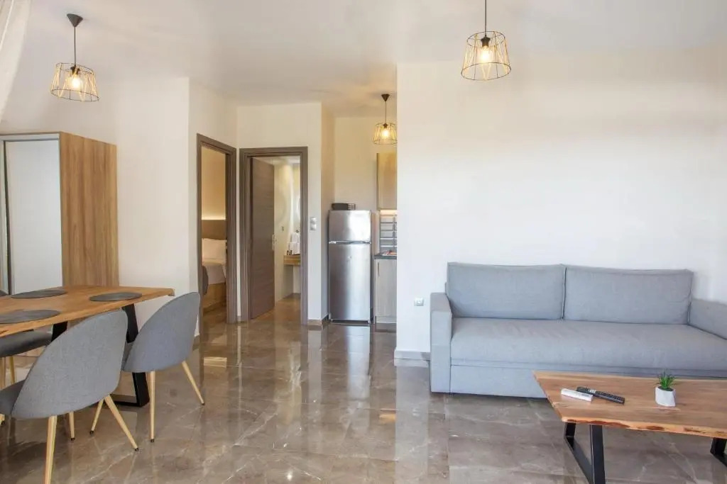 Vardians Villas & Suites