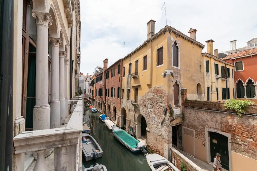 Venice Luxury Palace 3 by Wonderful Italy
