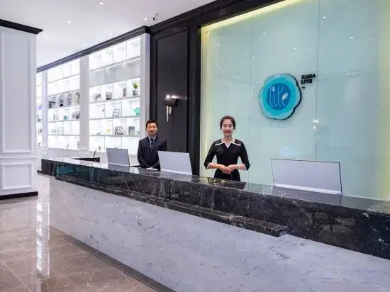 Xana Lite Hotel (Laixi Wangfujing Shopping Center Municipal Government)