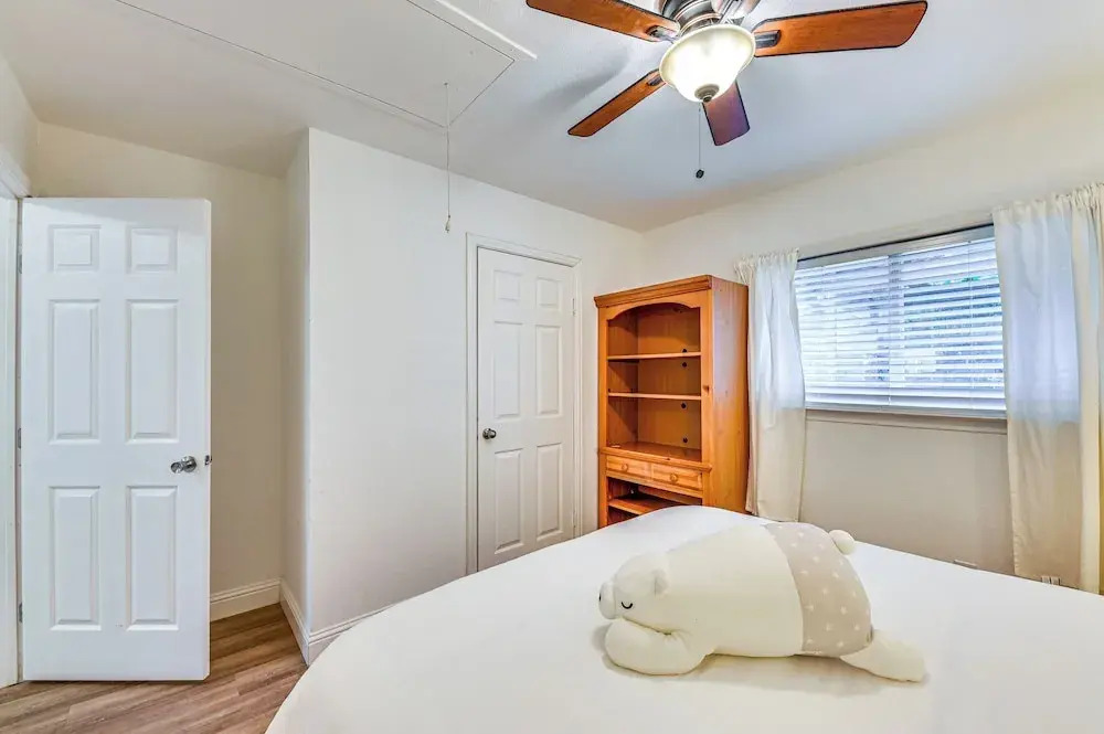 Spacious Family Home w/ Fenced Yard in DFW Area