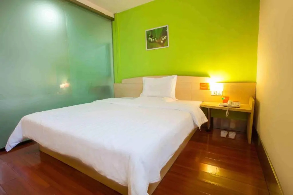 7 Days Inn Guiyang Yanan West Road Branch