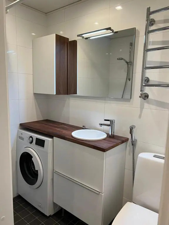 Modern 45m^2 Ullanlinna apartment