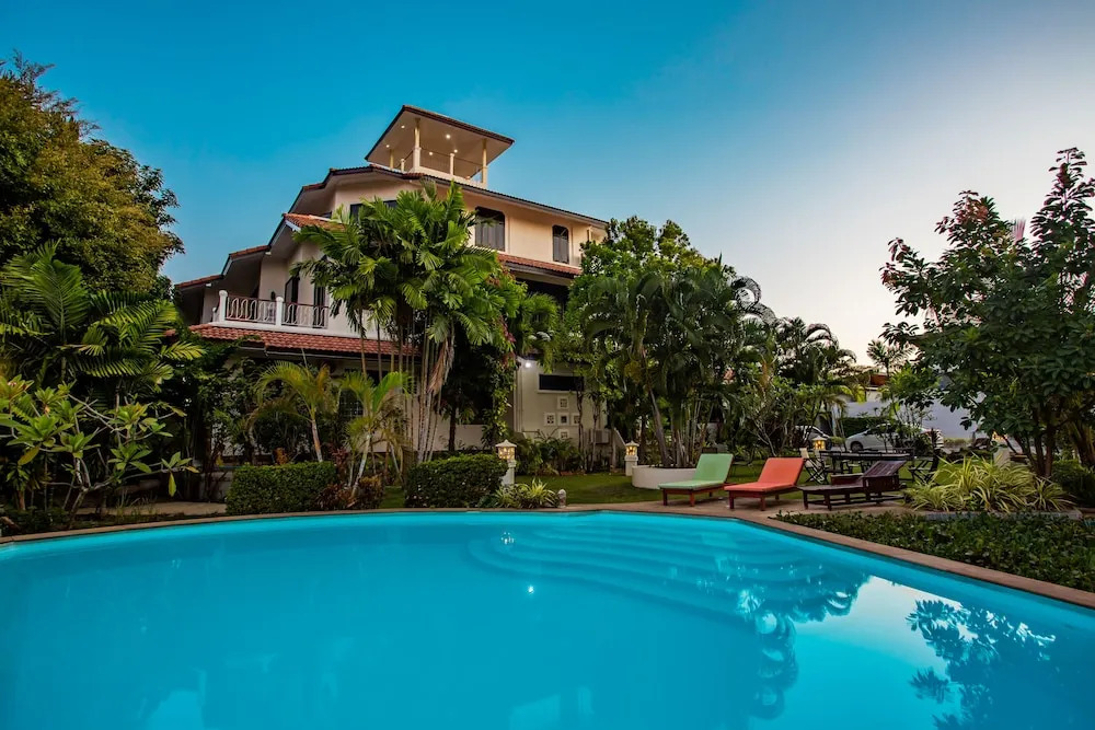 The Mayan Apartment
