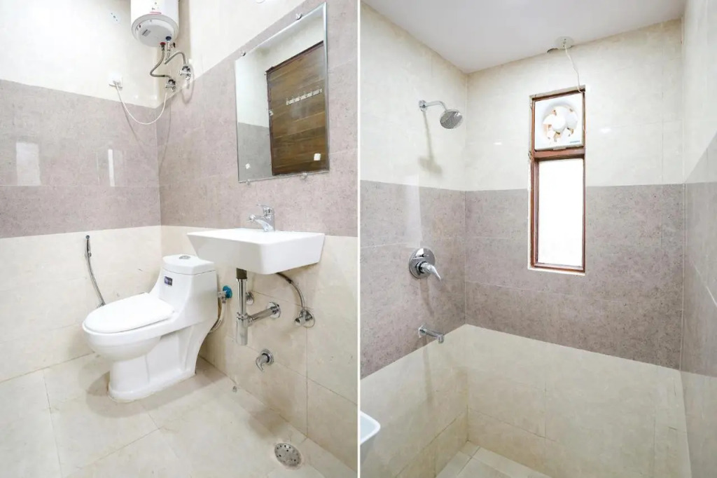 FabHotel New Silver Crown