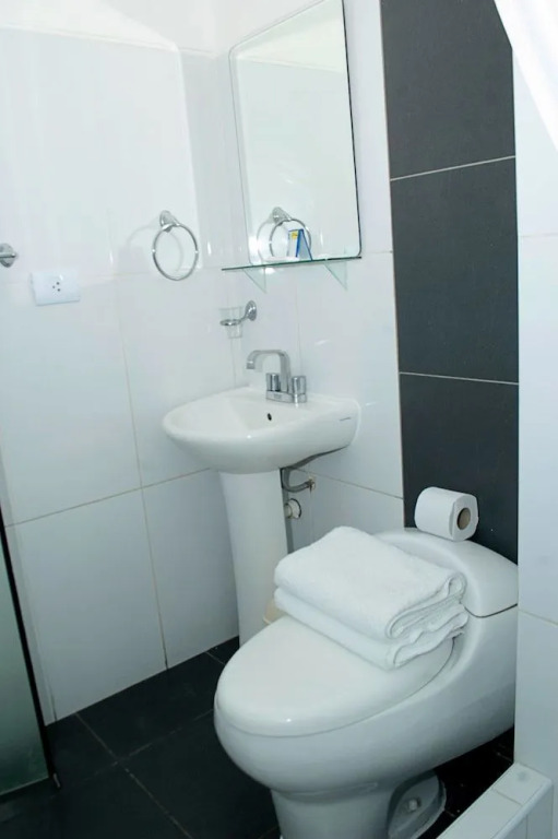 MC Hotel Ica