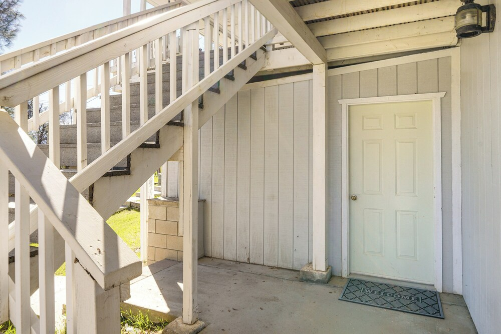 Mtn-view Getaway w/ Game Room, 1 Mi to Kern River!