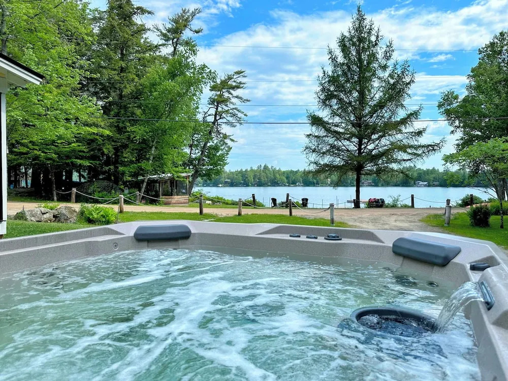 91wr Lake Vibes and Views at This Waterfront Home in the White Mountains
