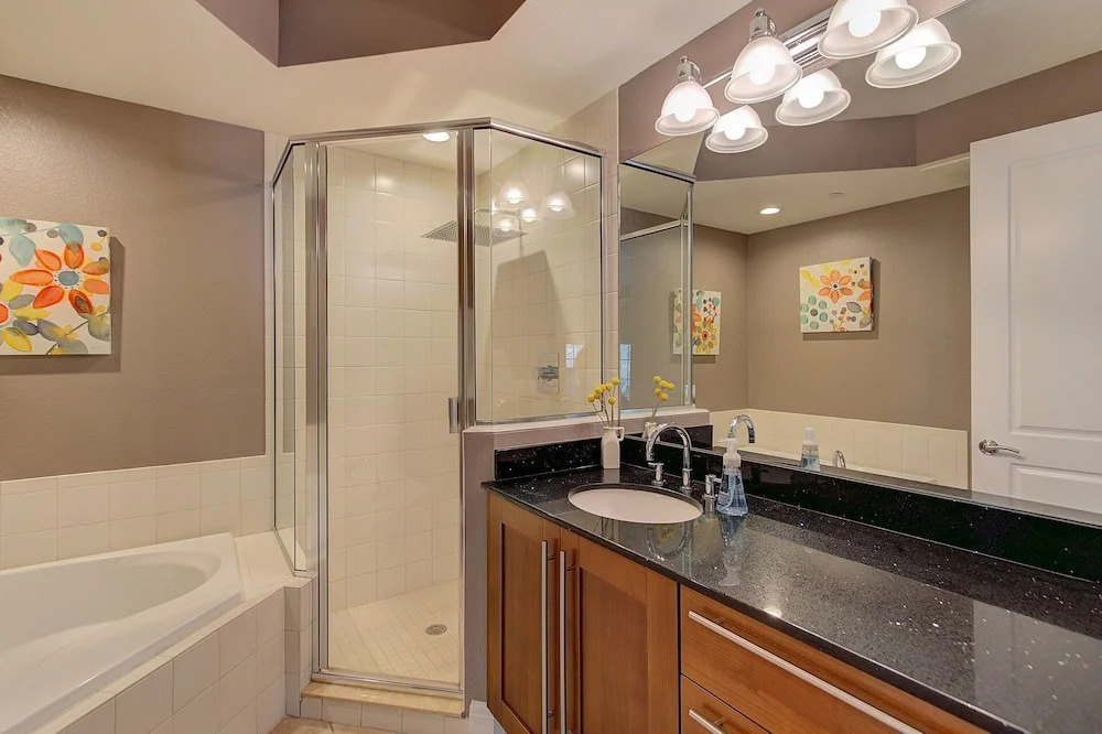 Oasis Beach Villa Unit S-1 2 Bedrooms 2 Bathrooms Apts