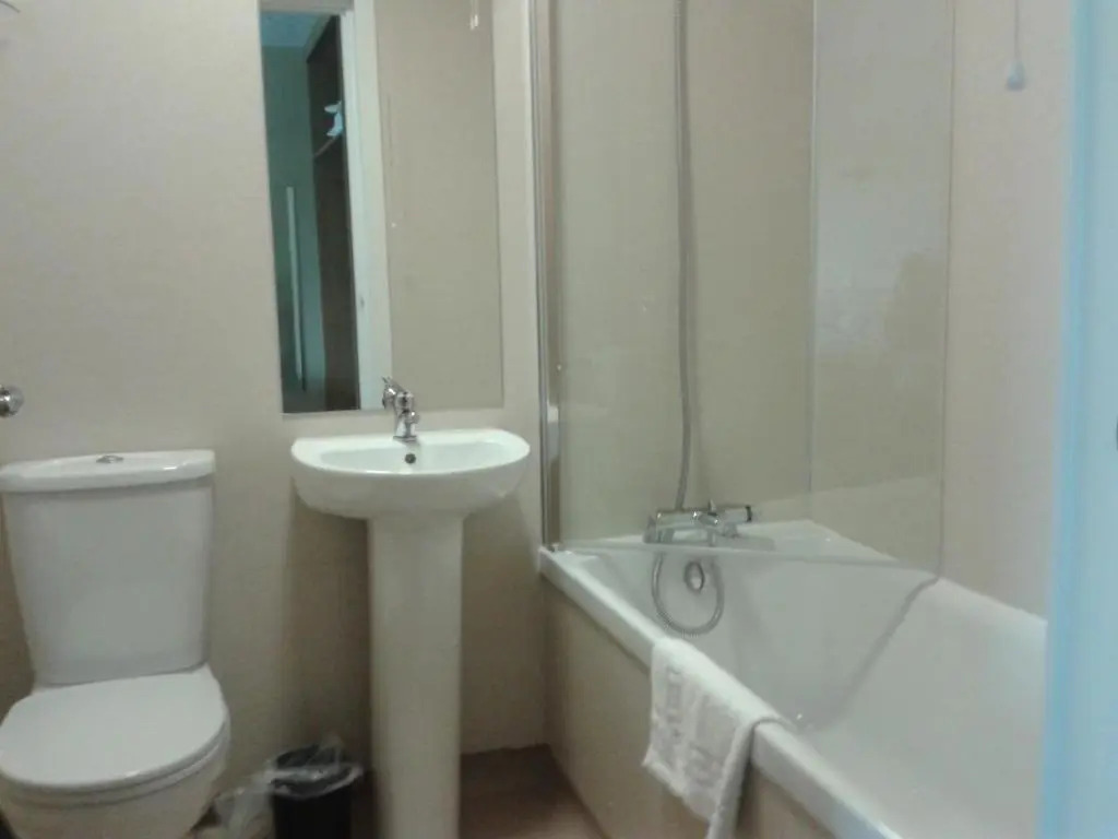 The Weigh Inn Hotel & Lodges