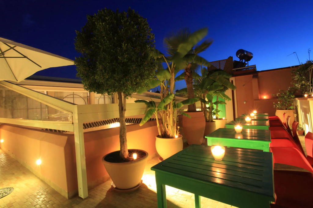 Riad Infinity Sea
