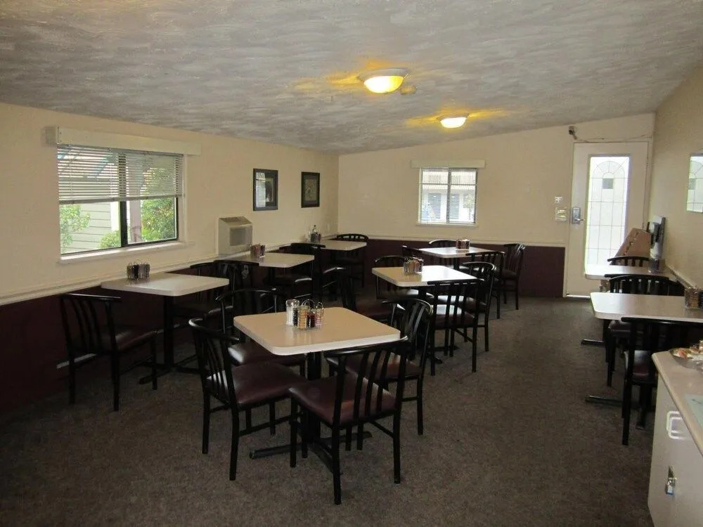 Heritage River Inn