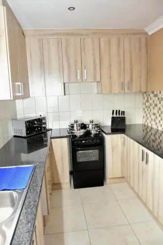 SJ's Self-Catering