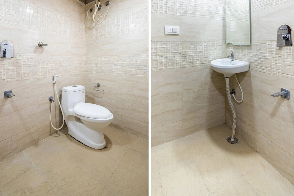 Durga Deluxe by OYO Rooms