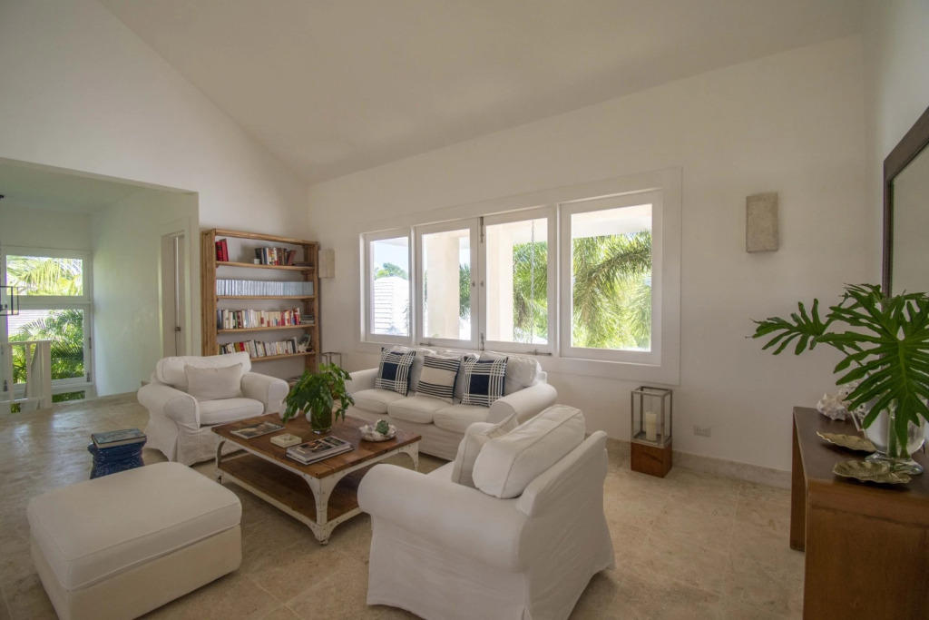 Golf-front Villa With Large Spaces Staff and Pool Situated in Luxury Beach Resort