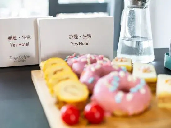Yes Hotel