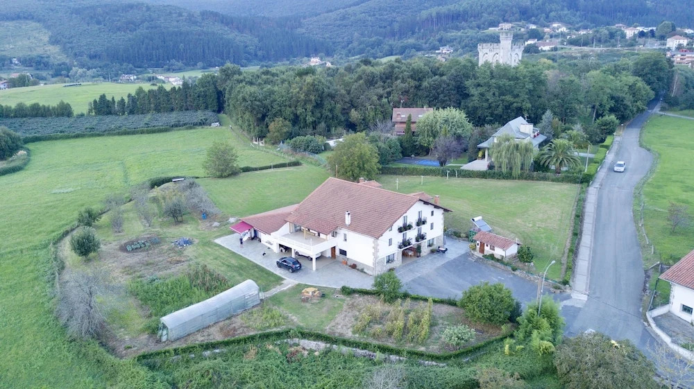 Casa Aberasturi