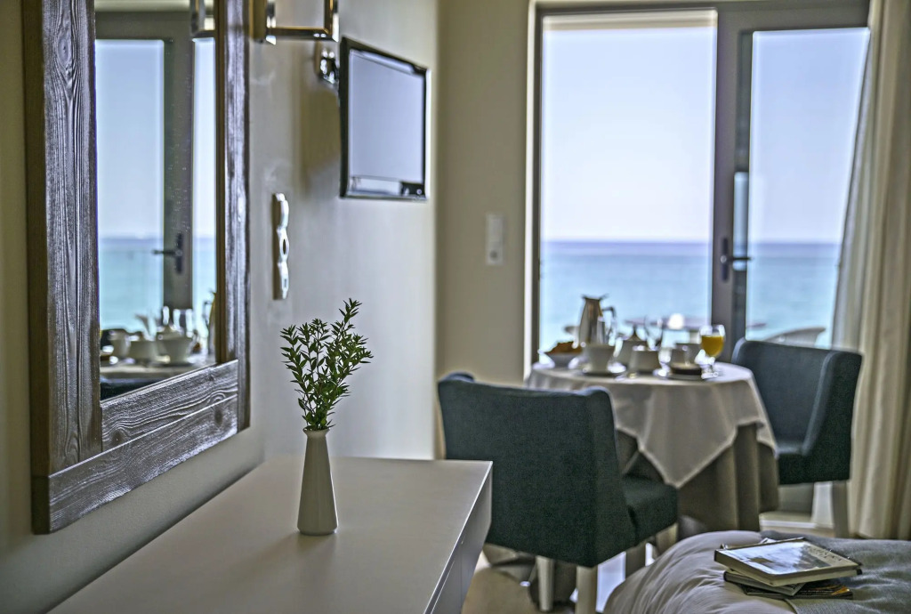 Swell Boutique Hotel