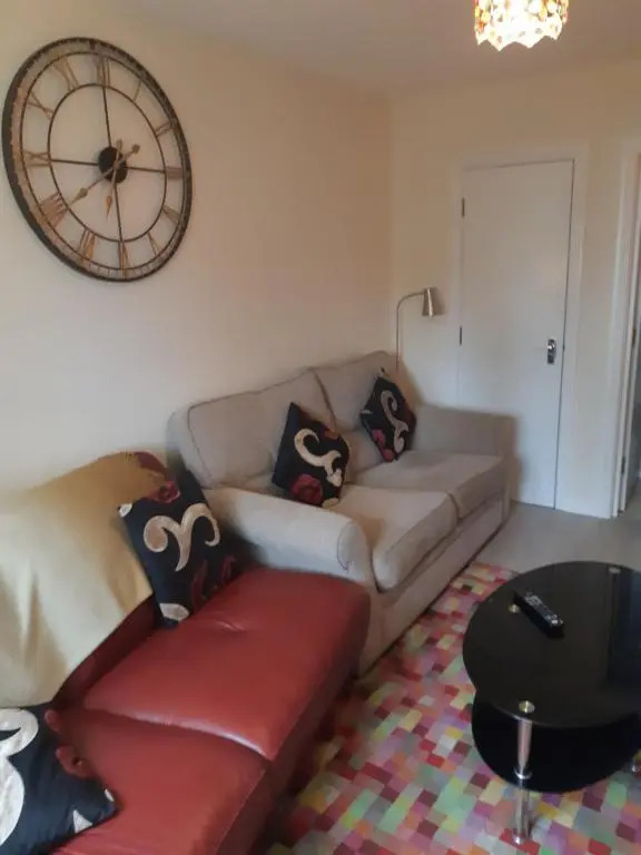 4 Bleach Green Apartments